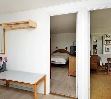 Dom wakacyjny Two-bedroom Holiday In 4